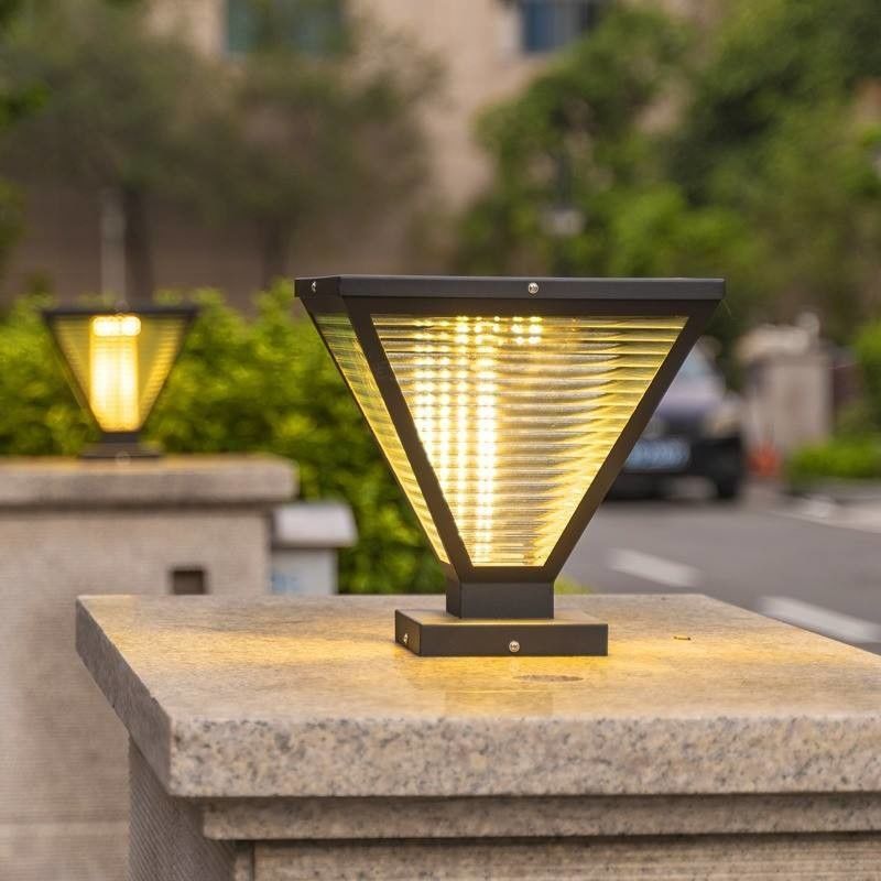 Ανθεκτικός LED ηλιακός πυλώνας φωτισμός ανθεκτικός στο νερό ηλεκτρικός λαμπτήρας για εξωτερική στήλη
