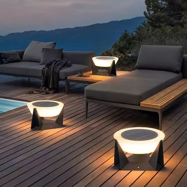 Ηλιακός πυλώνας Φως με υποστήριξη Dimmer Μεγάλη διάρκεια ζωής και χρόνος εργασίας 50000 ώρες