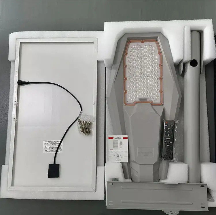 Ηλιακό φως 300w 400w 500w 200lm/W Ip66 Λαμπτήρες Ηλιακό φωτισμό για εμπορική χρήση